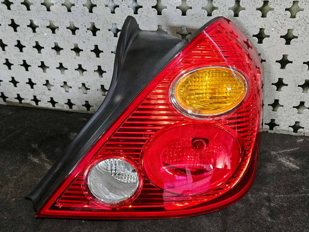 삼성 sm5 뉴sm5 데루등 테일램프 후미등 팝니다 이미지