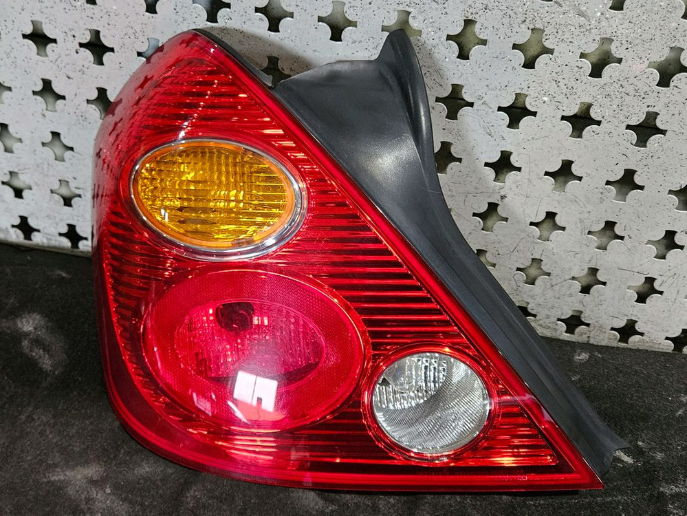 삼성 sm5 뉴sm5 데루등 테일램프 후미등 팝니다 이미지