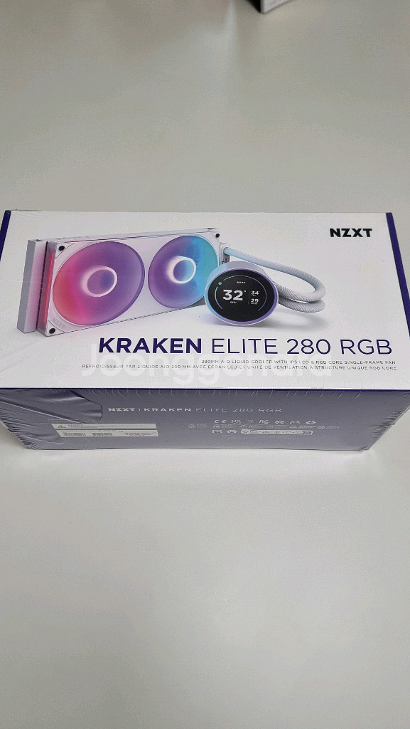 미개봉 크라켄 엘리트 V2 신형 쿨러 NZXT--0