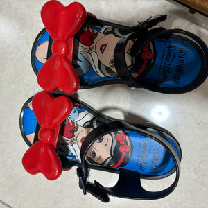 미니멜리사 백설공주 샌들