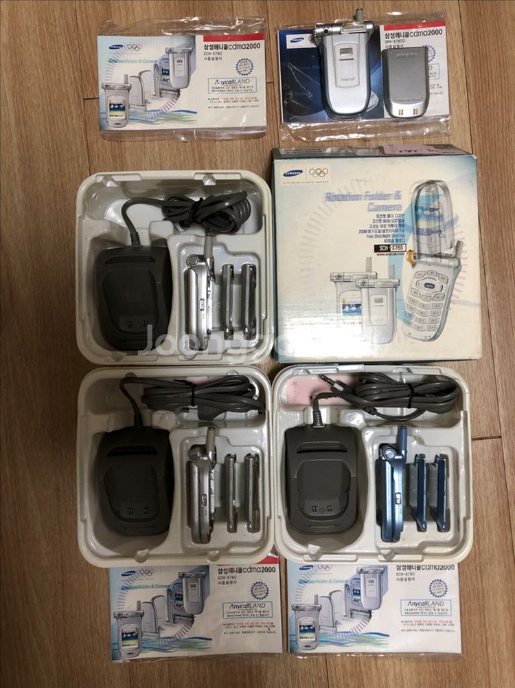 삼성전자 애니콜 회전형 카메라폰(로테이션 폴더 카메라)--0