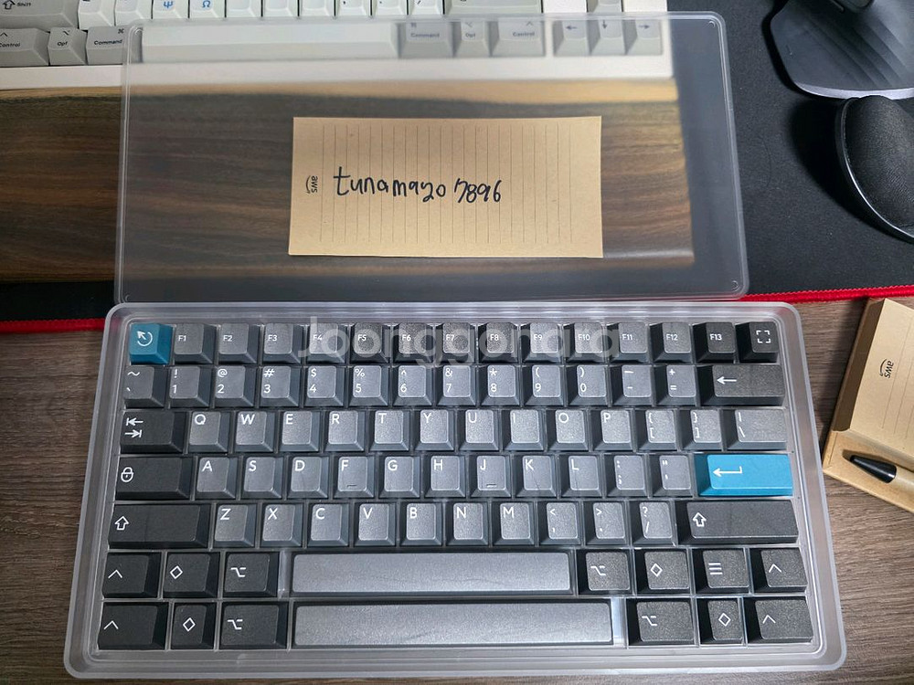 pbtfans iron dolch base 키캡--1