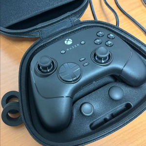 레이저 울버린v3 pro 컨트롤러