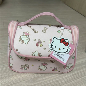 새상품 키티 파우치 가방