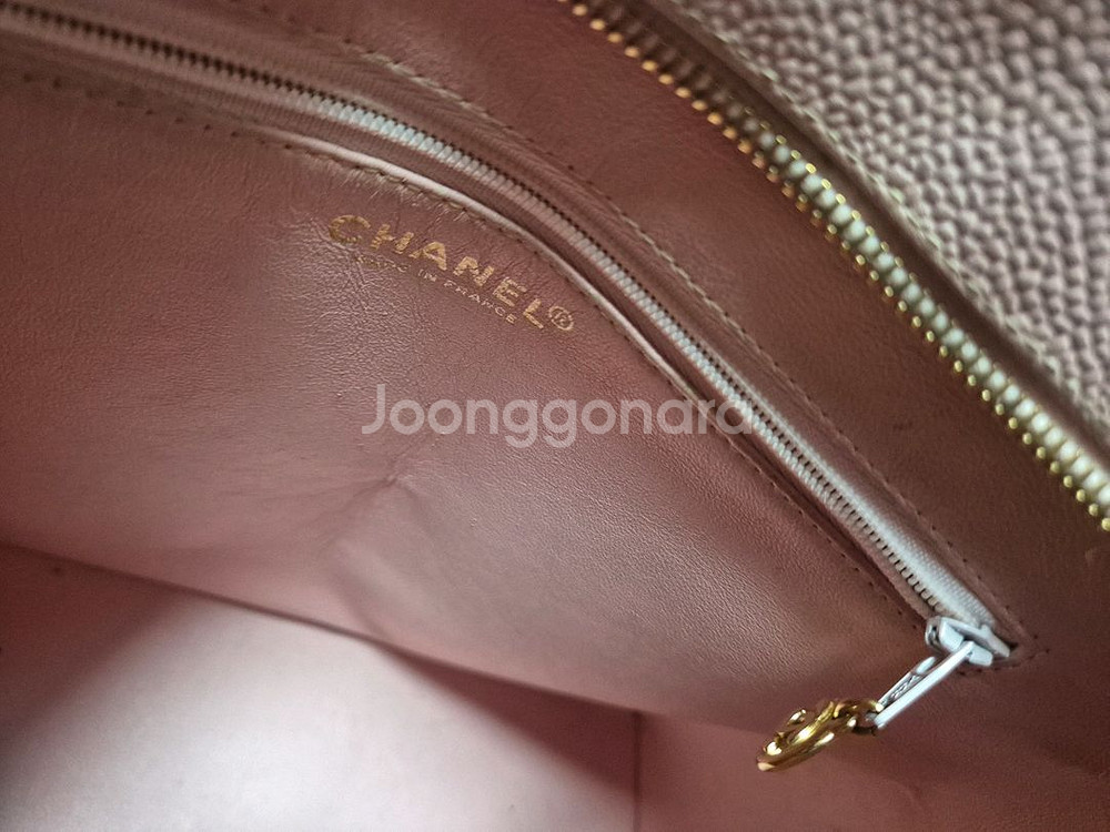 샤넬 캐비어 퀼팅 토트백--4