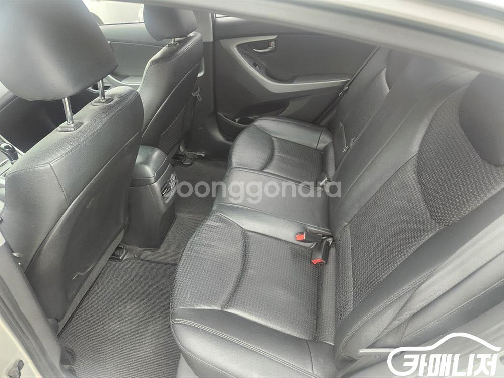 [현대]더 뉴 아반떼 1.6 VGT 스마트 기본형 (5--9