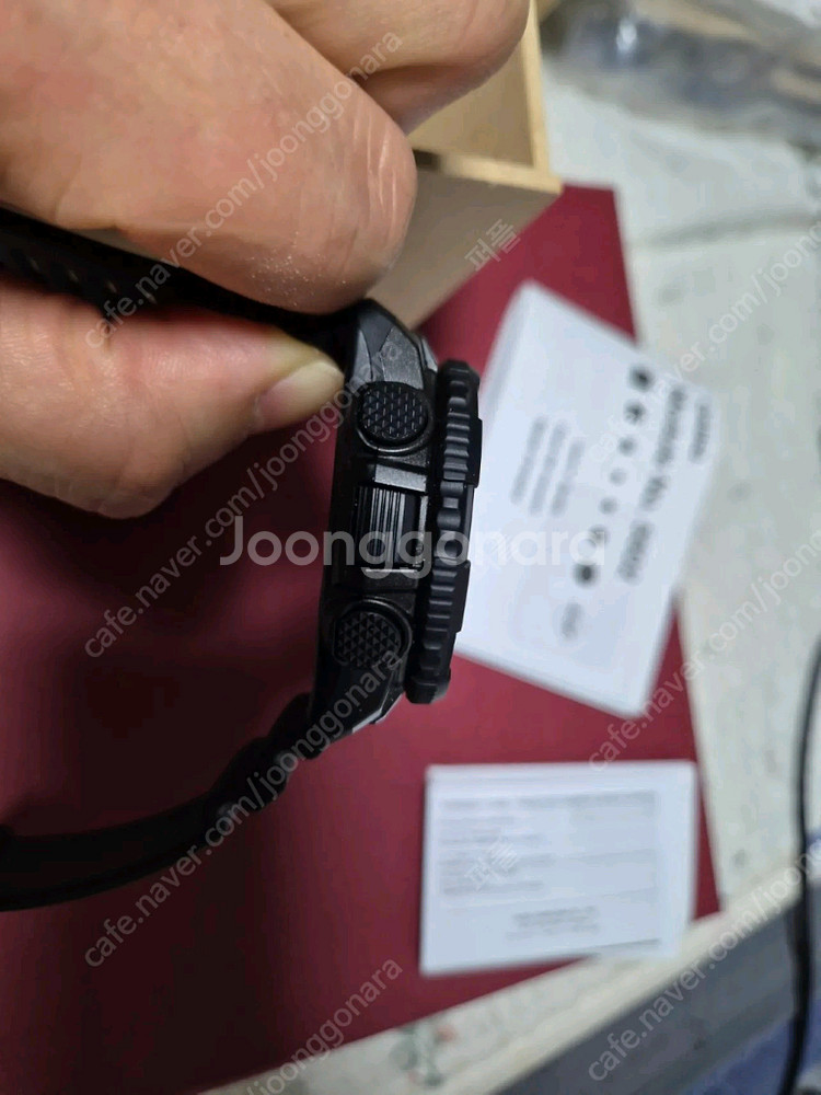 카시오 프로트랙 PRT-B70-1CR 시계--2