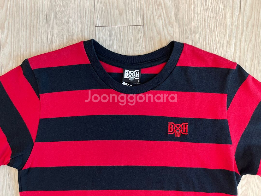 바운티헌터 SS 보더 티셔츠--1