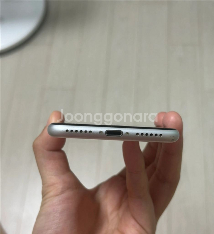 아이폰 se2 128gb 화이트--9