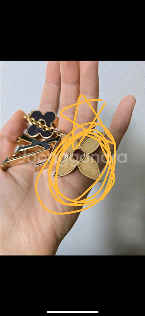 루이비통 정품 키링--2