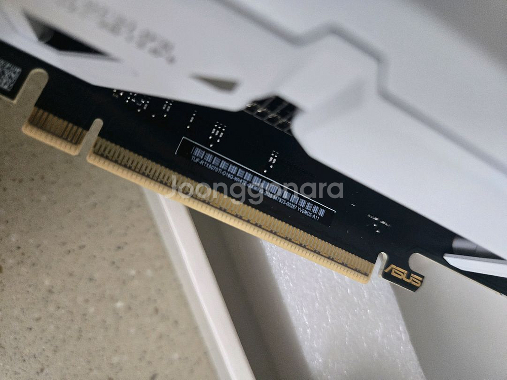(평택)RTX 5070 Ti TUF 게이밍 OC 화이트--3