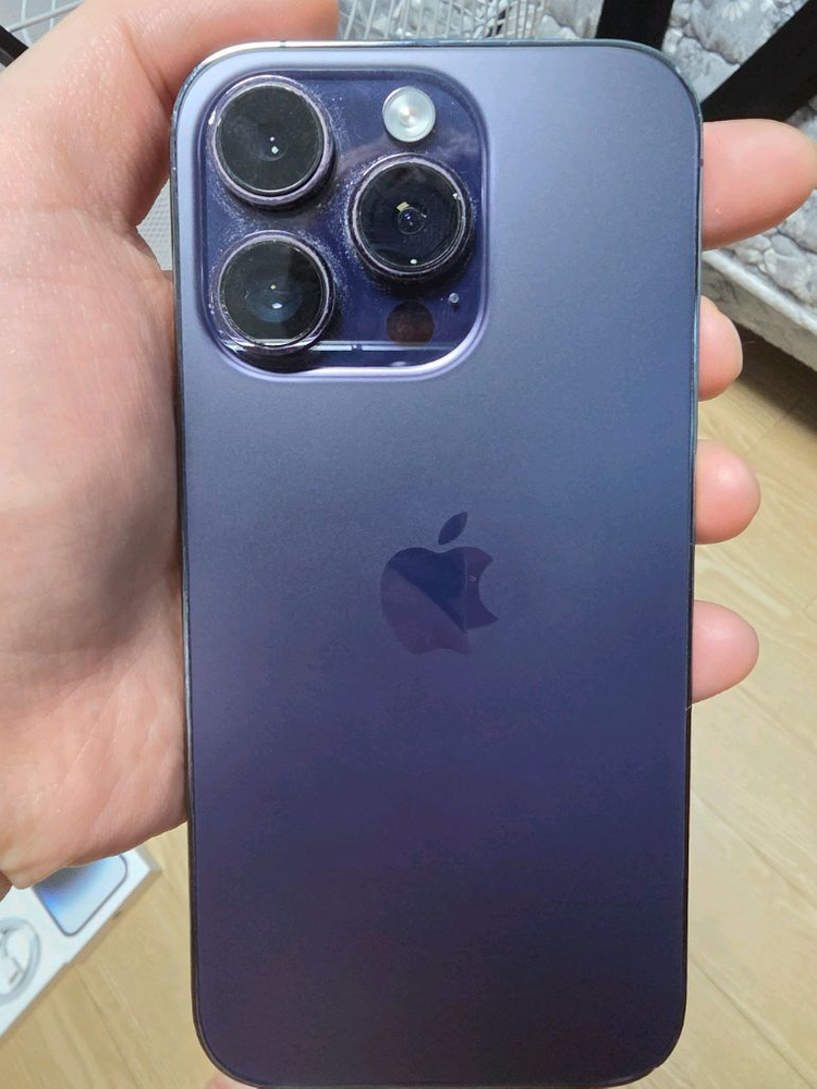 아이폰14 Pro 128기가 딥퍼플 판매합니다(생활기스--9
