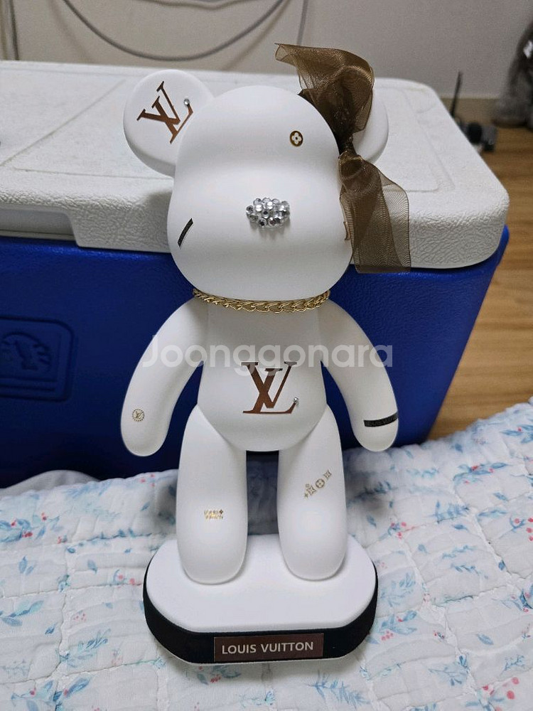 루이비통 대형 석고방향제 팝니다.--0