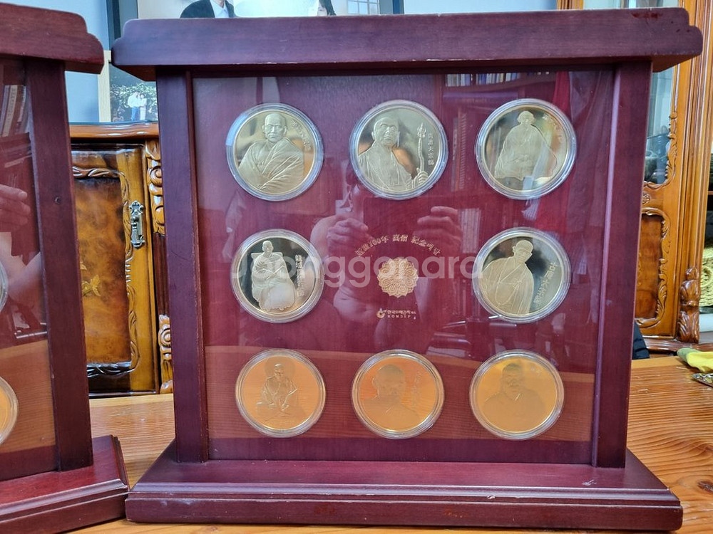 한국조폐공사 근세 불교 고승 100주년 기념 금도금 황--2