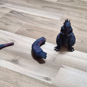 신고질라 피규어 이미지