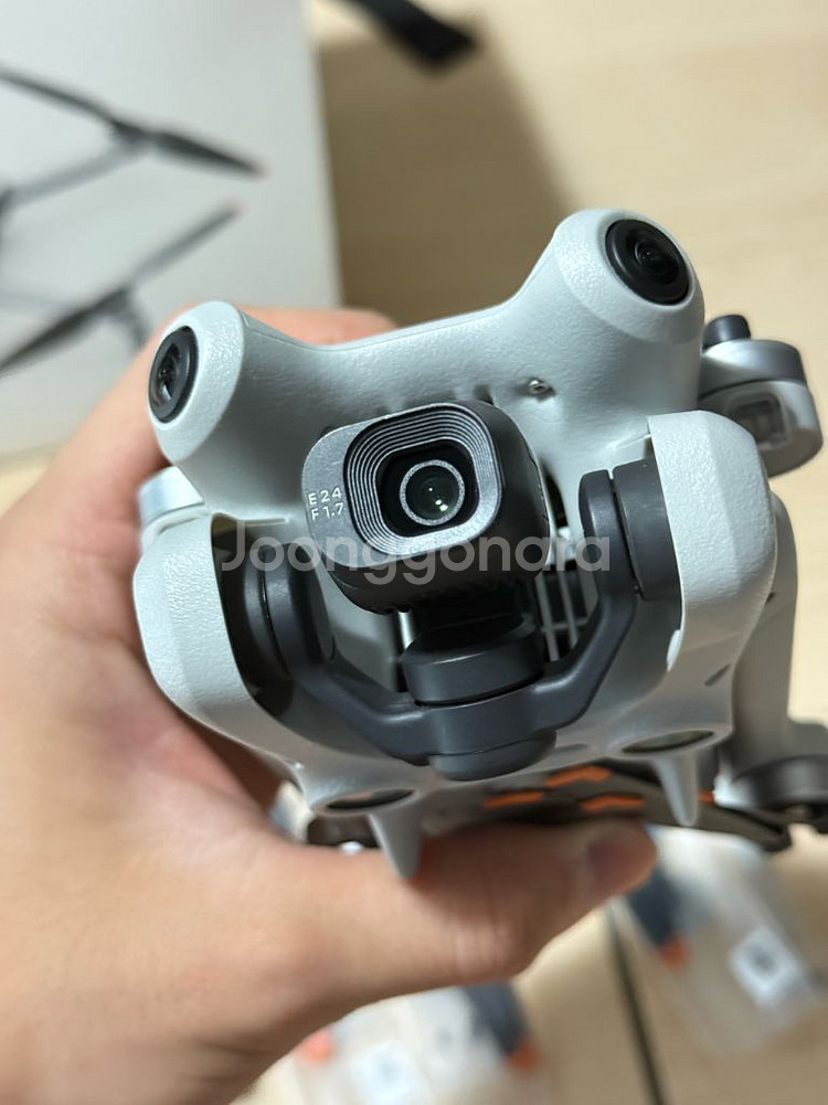 DJI mini 4pro 플라이모어 콤보--0