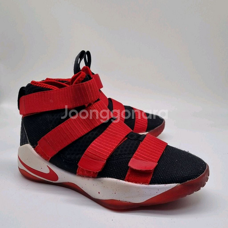 나이키 르브론11 솔져 농구화265.--0