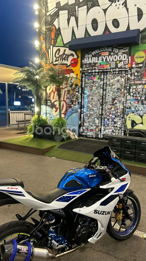 스즈키 gsxr125--1