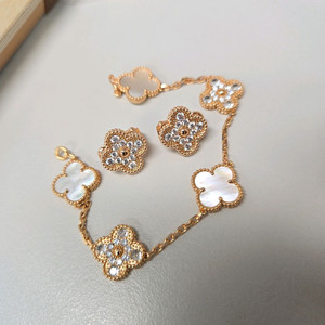 클로버 팔찌,귀걸이 세트