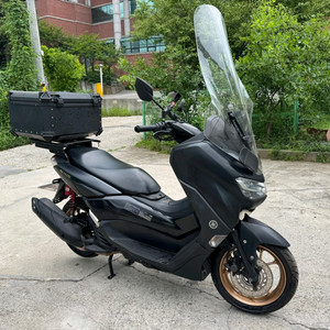 야마하 nmax125 23년 짧은키로수 판매합니다