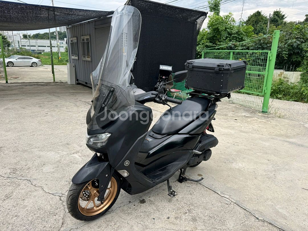 야마하 nmax125 23년 짧은키로수 판매합니다--2