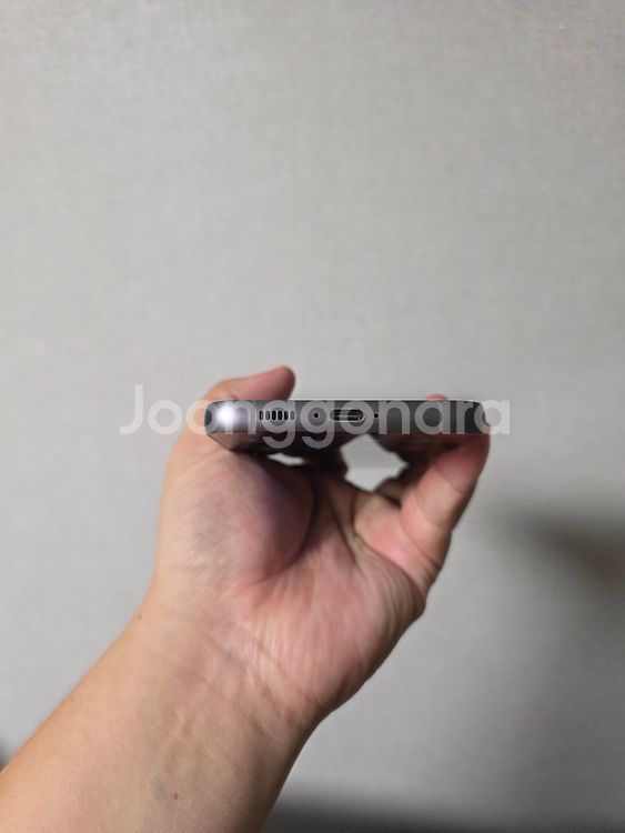 갤럭시 S23FE 블랙 256기가 SS급 팔아요~--5
