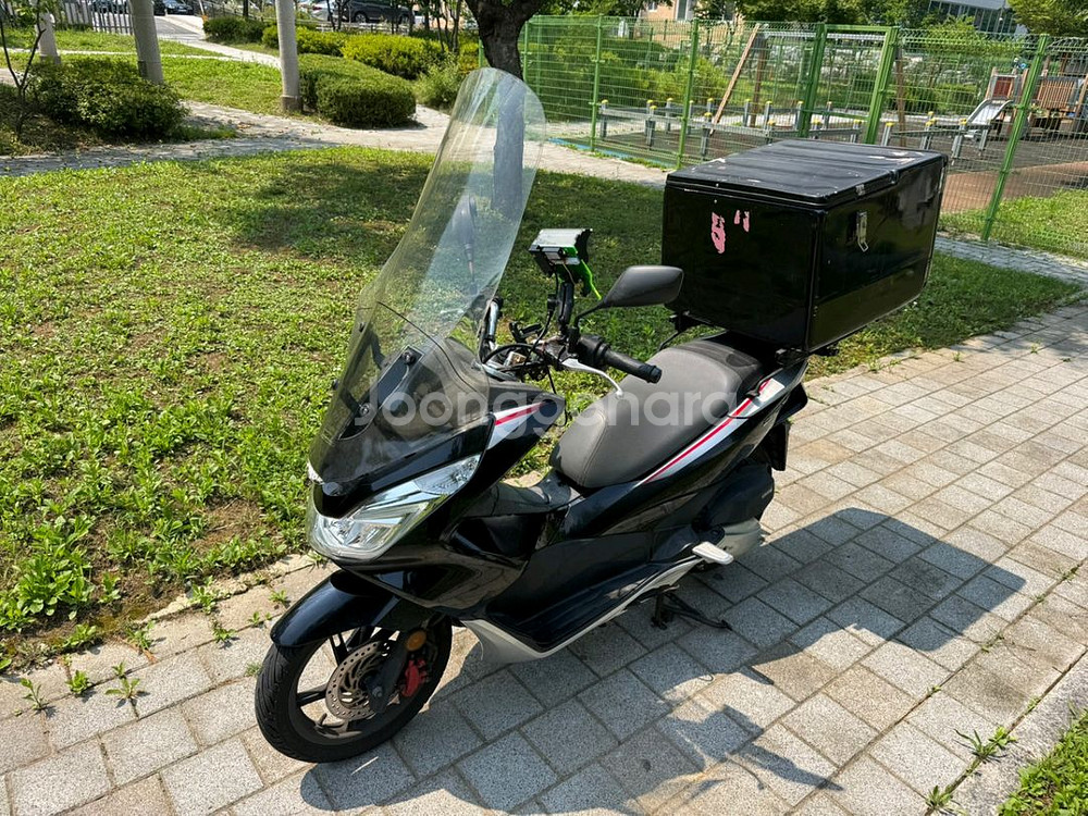 혼다 pcx125 18년 배달풀셋팅 팝니다--2