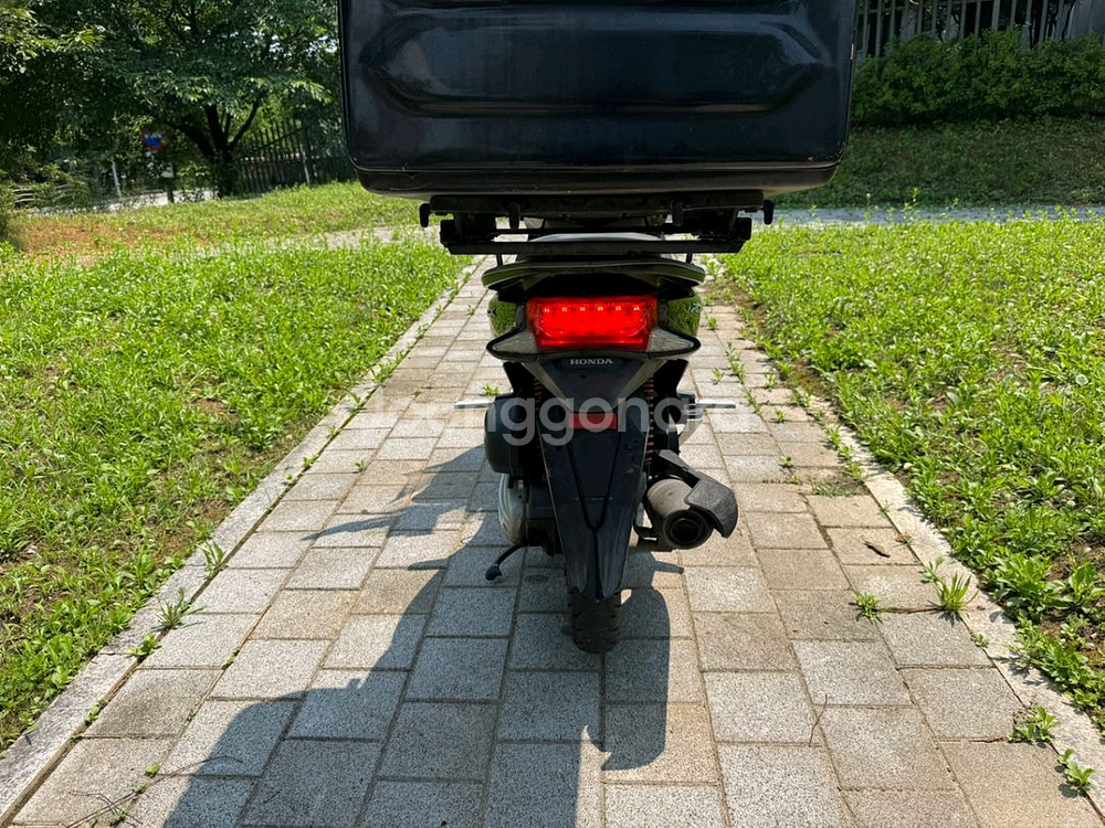혼다 pcx125 18년 배달풀셋팅 팝니다--7
