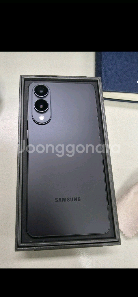 갤럭시s25 엣지 티타늄블랙 256g 자급제 풀박s급--2