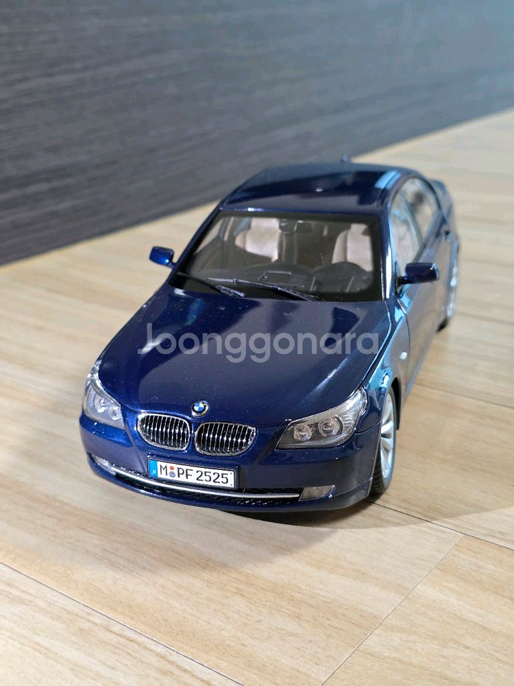 교쇼 BMW E60 5시리즈 545i 다이캐스트--0