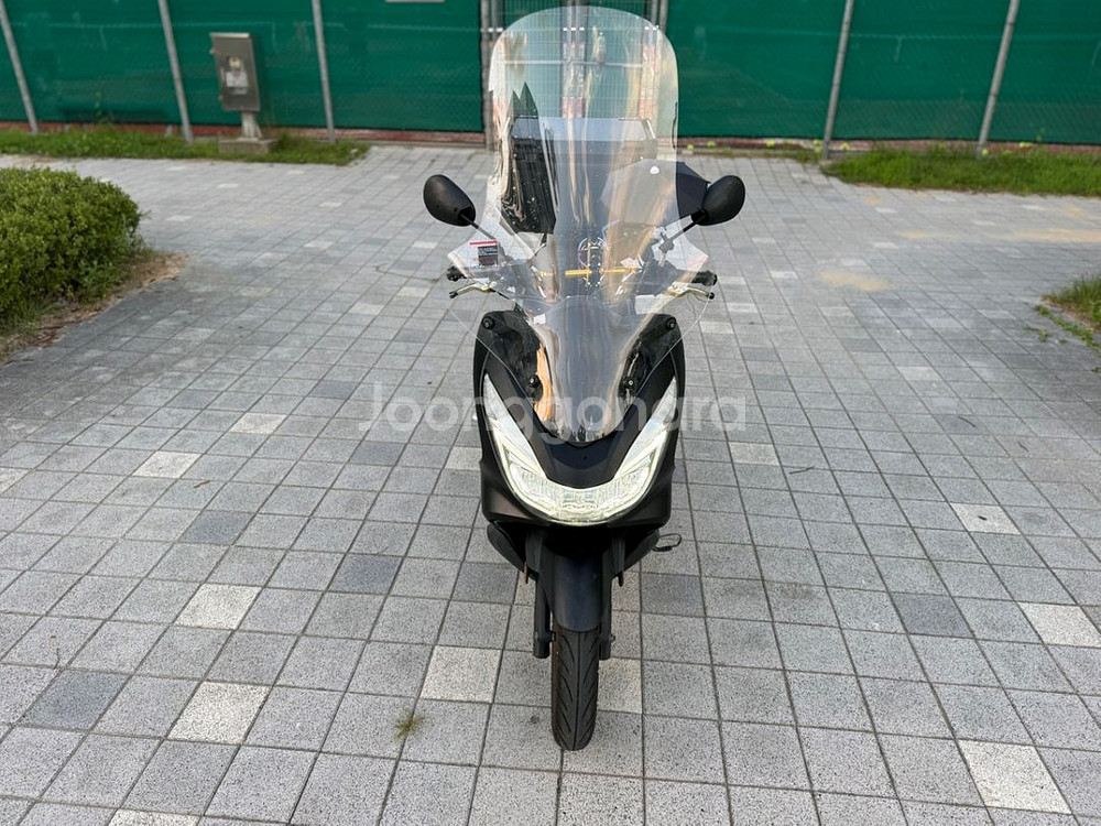 혼다 pcx125 18년 스마트키차량 판매합니다--1