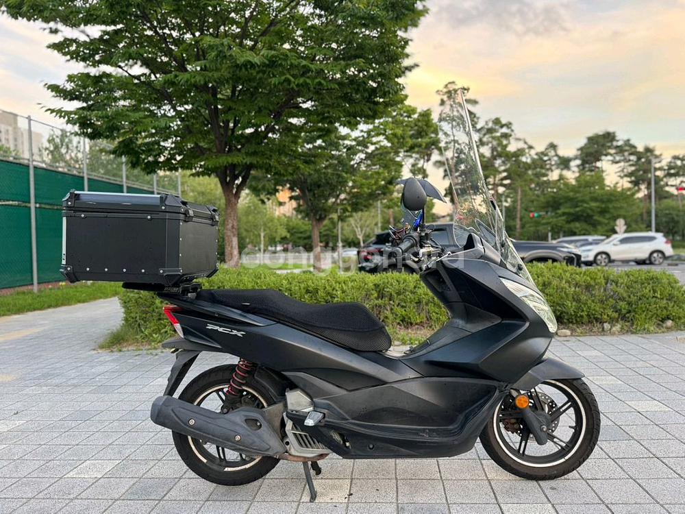 혼다 pcx125 18년 스마트키차량 판매합니다--2