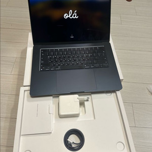 맥북 에어 M3 15인치 16gb 512ssd 미드나이