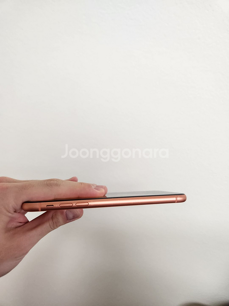 아이폰 Xr 코랄 64기가--5