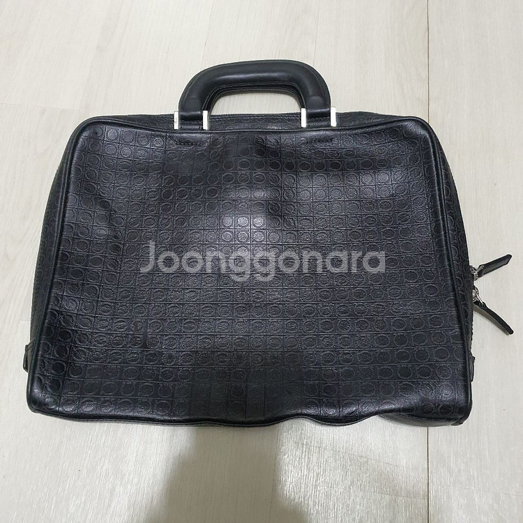 정품 페라가모 간치니 브리프케이스 서류가방--2