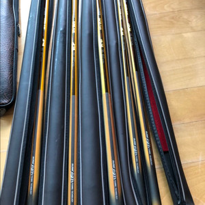 낚시대와 받침대 낚시찌 팝니다