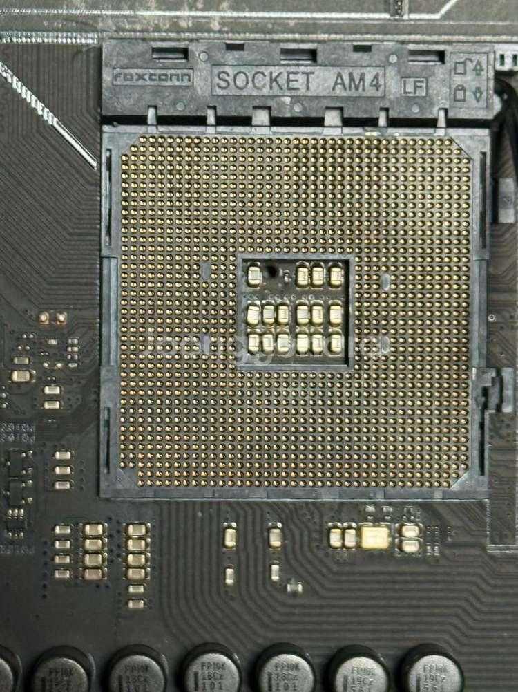 X570 ASUS 다크히어로--2
