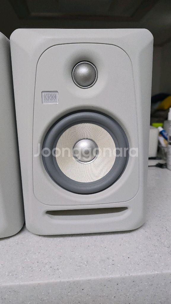 krk rokit5 g3 + 거치대--2