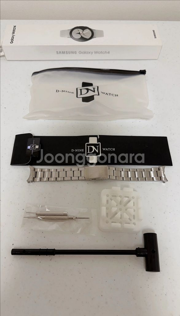 갤럭시 워치4 새것에 가까움 교체하는것포함 44mm 사--0