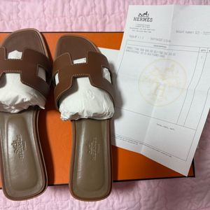 에르메스 오란 골드 샌들 슬리퍼