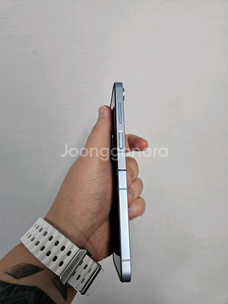 갤럭시z플립6 256G A급 블루--4
