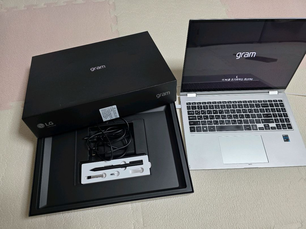 LG그램 360 이미지