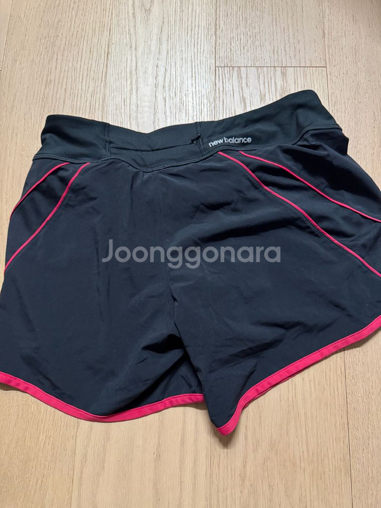 뉴발란스 블랙핑크 반바지 M 새상품 피트니스 런닝복--6
