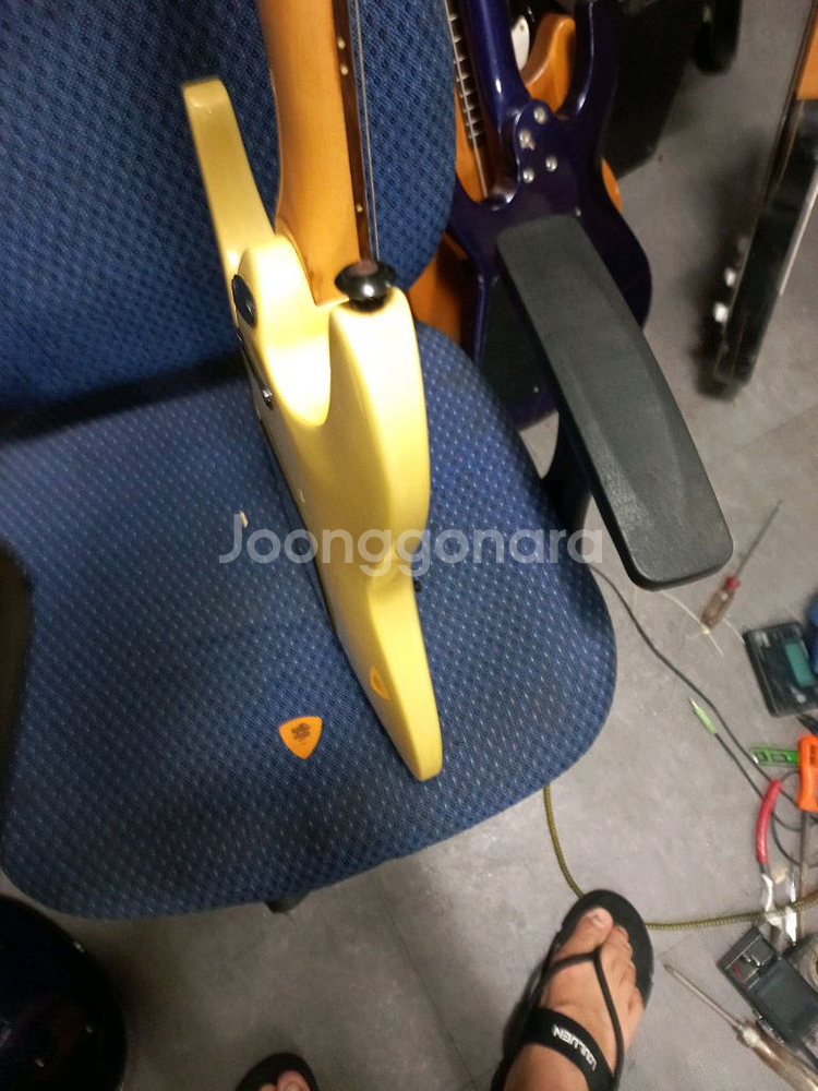올드 베스터 일렉기타--9