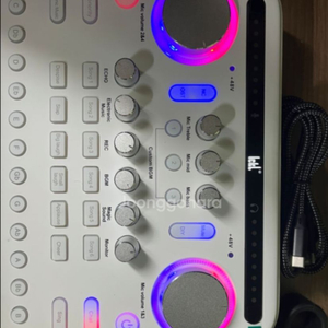 오디오인터페이스 판매, 폰라이브가능