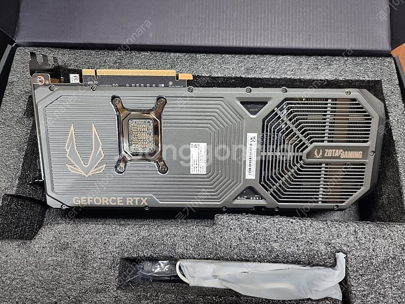 ZOTAC 5080 AMP EXTREME INFINIT--5