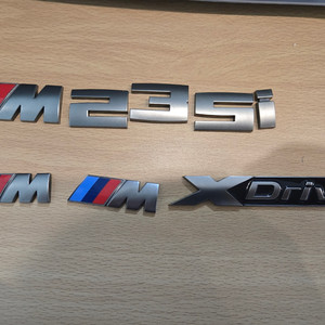 BMW 세롬정품 레터링,엠블럼 / M235i,x드라이브