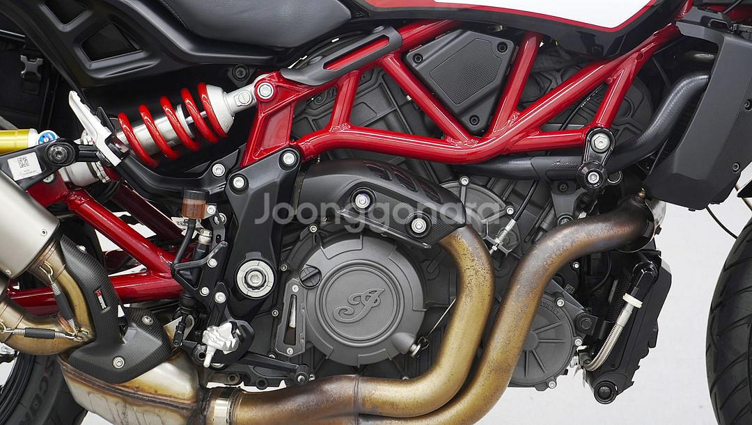 2019년 인디언 모터사이클 FTR 1200S 드립니다--1