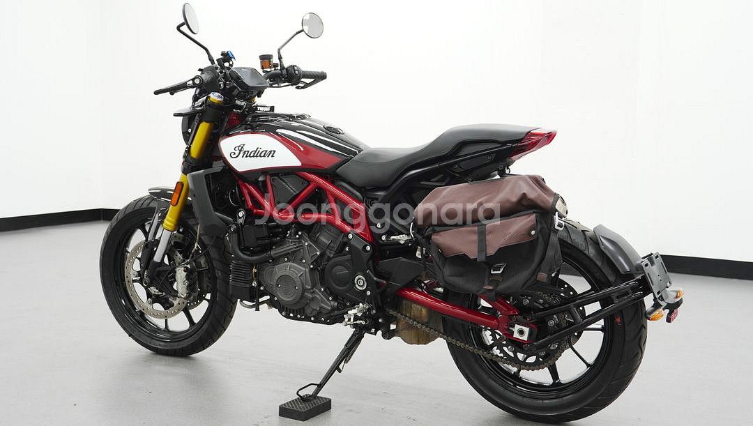 2019년 인디언 모터사이클 FTR 1200S 드립니다--6