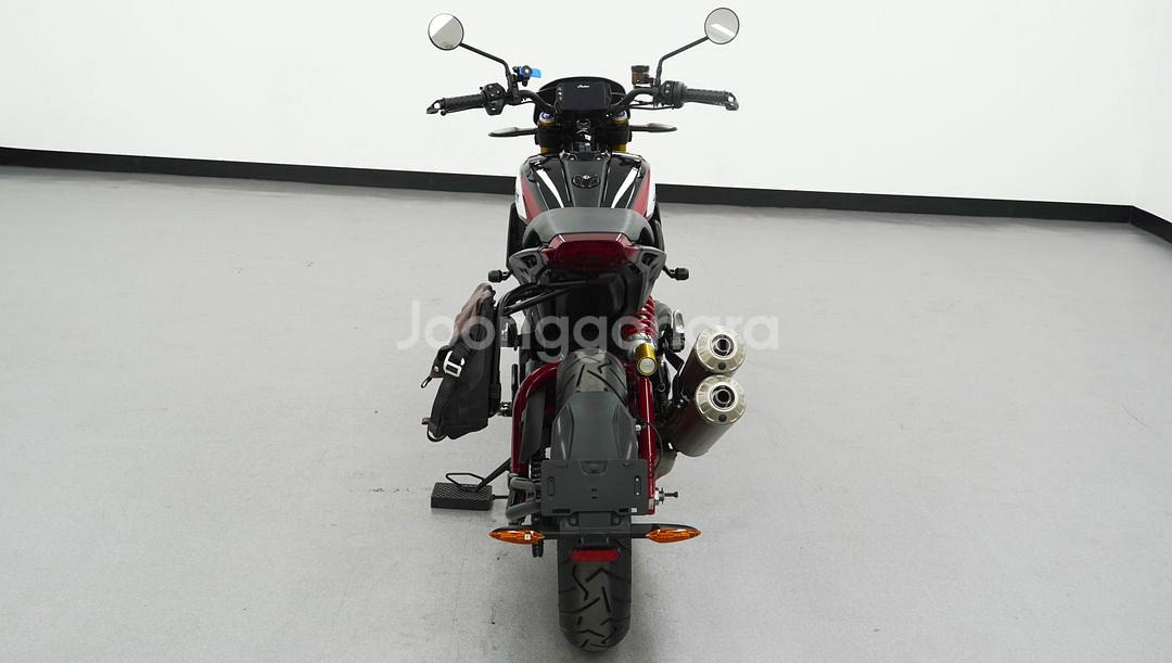 2019년 인디언 모터사이클 FTR 1200S 드립니다--7